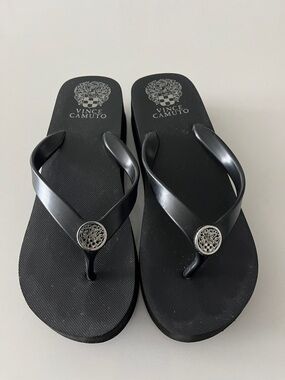 Vince Camuto Black Flip Flop Sandals with Silver Medallion